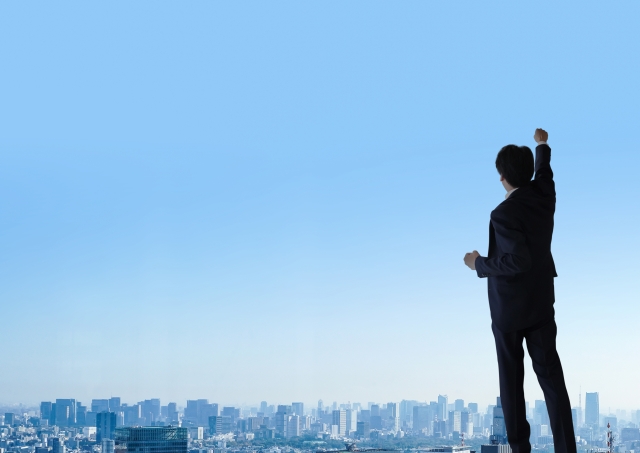 社会人の先輩新卒で就職した会社に何年いるつもりでしたか